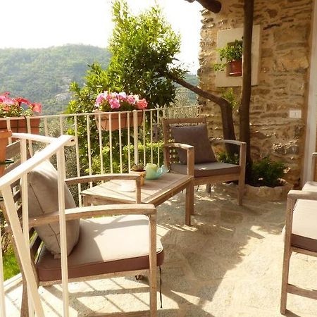 Casa Vacanze Sole Borghetto d'Arroscia Luaran gambar