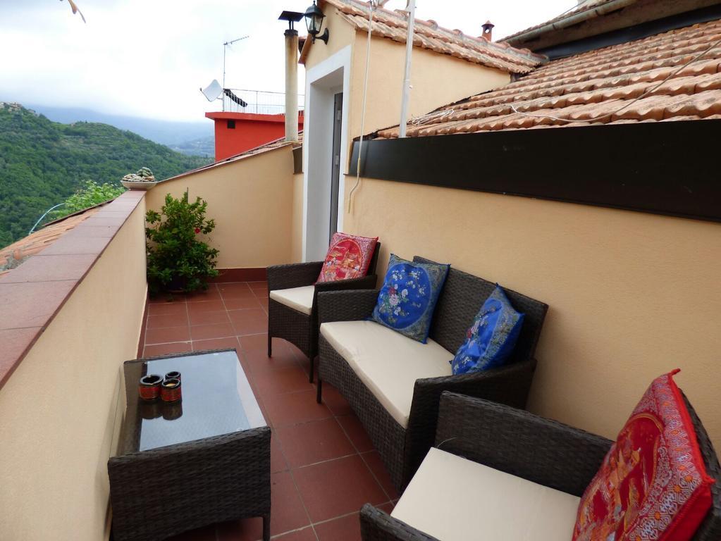 Casa Vacanze Sole Borghetto d'Arroscia Luaran gambar