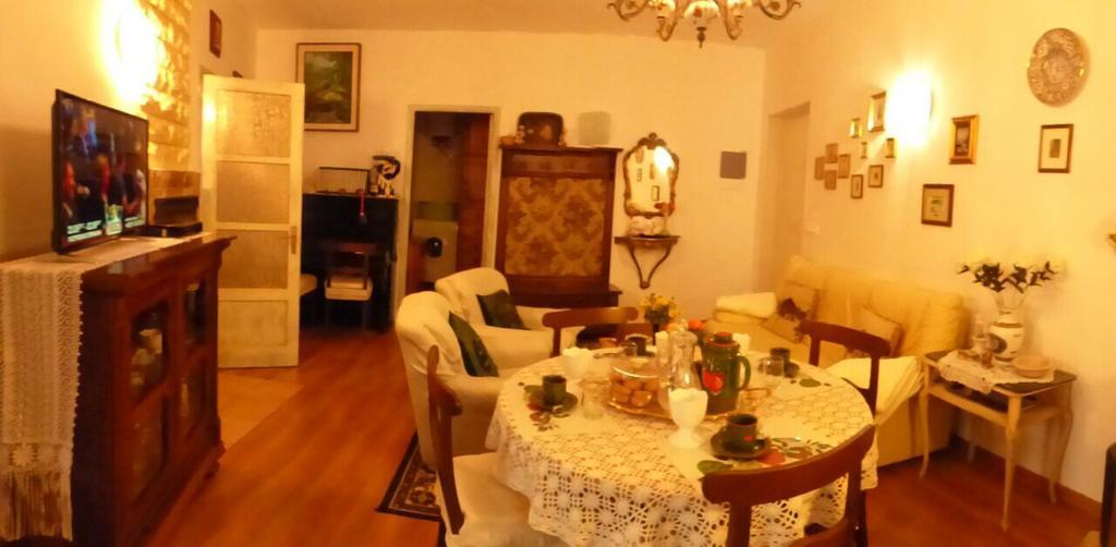 Casa Vacanze Sole Borghetto d'Arroscia Luaran gambar
