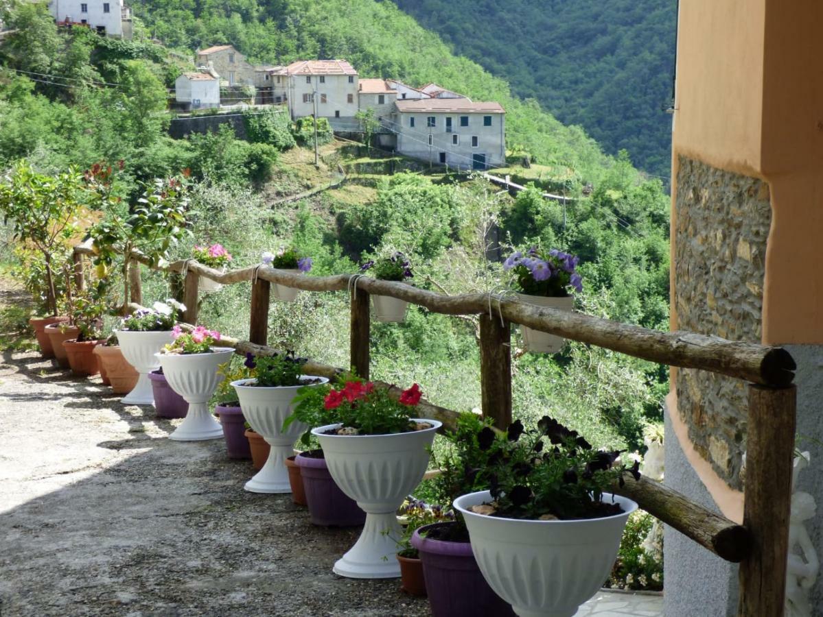 Casa Vacanze Sole Borghetto d'Arroscia Luaran gambar